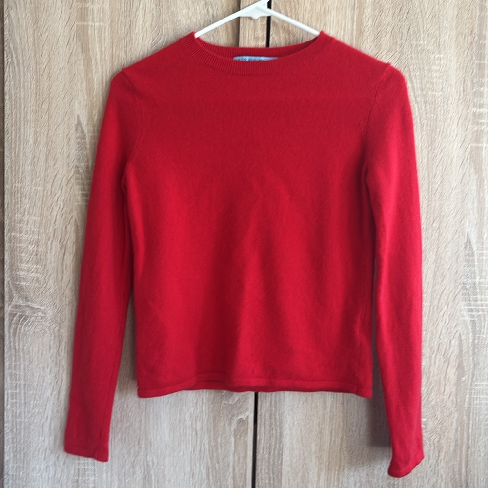 Red Antonio Melani Cashmere Sweater XS